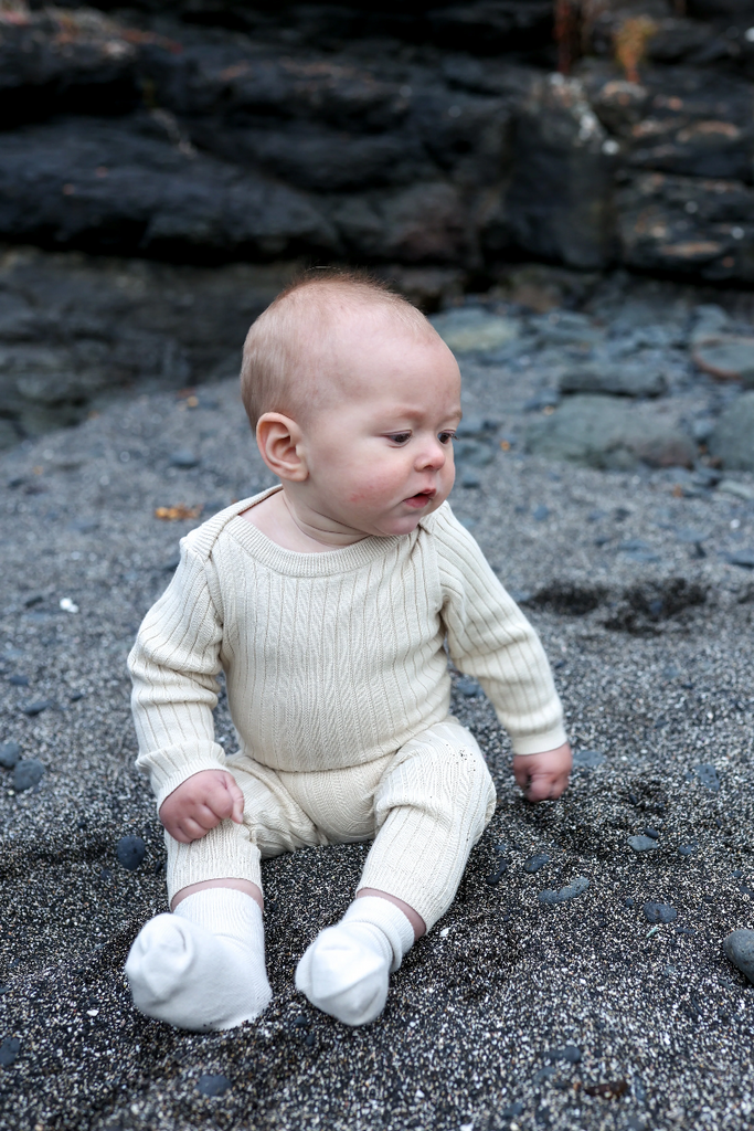 US stockist of Grown's organic ribbed essential leggings in Pebble
