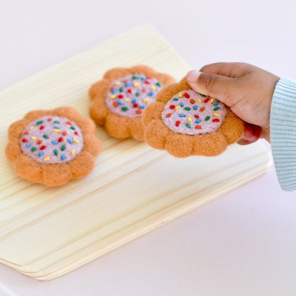 US stockist of Tara Treasures set of 3 felt 100s and 1000s cookies