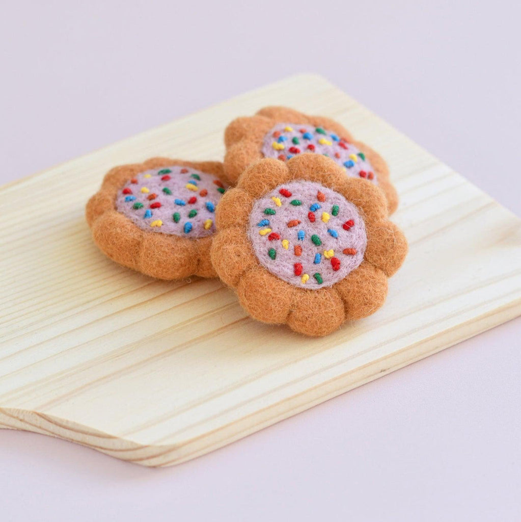 US stockist of Tara Treasures set of 3 felt 100s and 1000s cookies