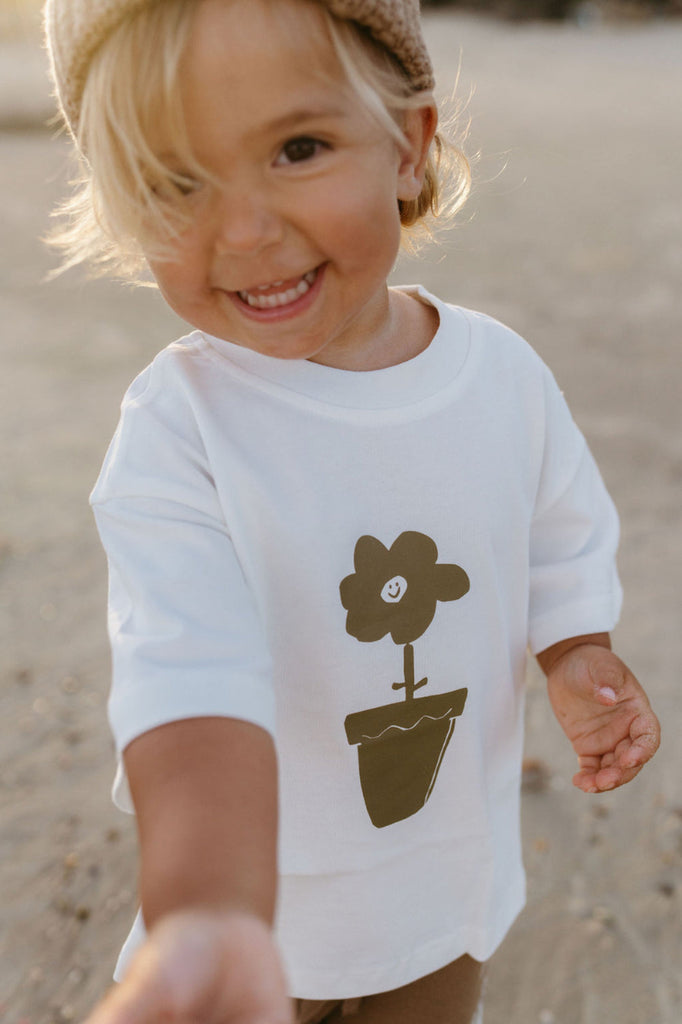 US stockist of Belle & Sun's Growing Grateful T-Shirt