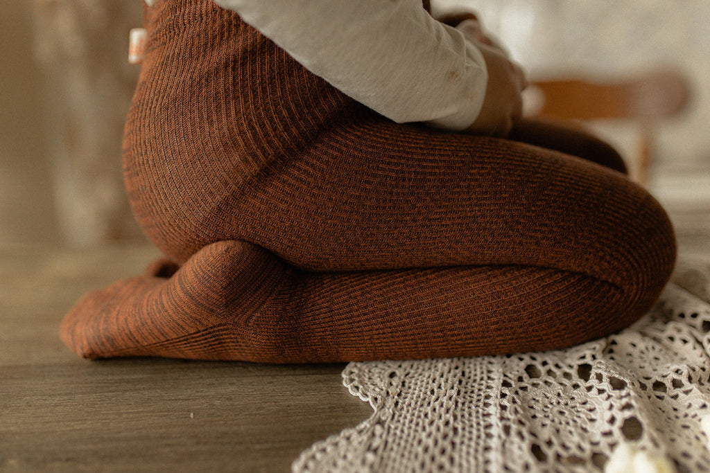 US stockist of Silly Silas' Spicy Chai Cotton Footed tights.
