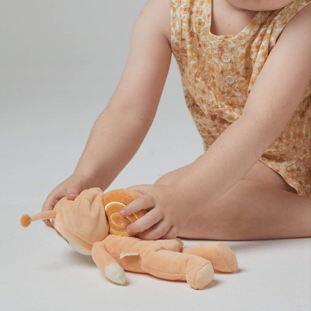 US stockist of Olli Ella's, Scottie Snail Backyard Buddies Dinky Dinkum
