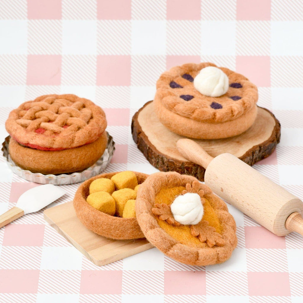 US stockist of Tara Treasures Felt apple pie play food set