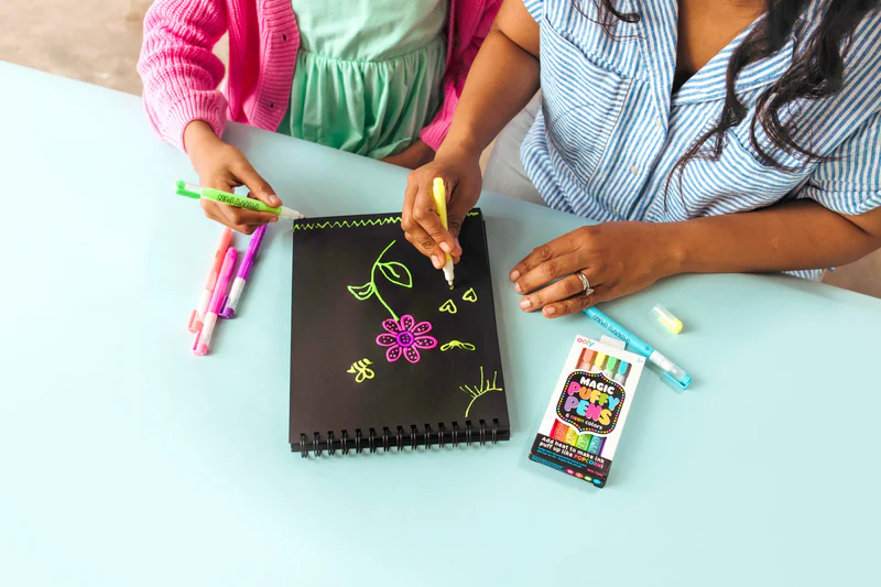 US stockist of Ooly's Magic Puffy Pens