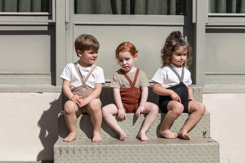 US stockist of Silly Silas' Cotton gender neutral shorty tights in Cinnamon.