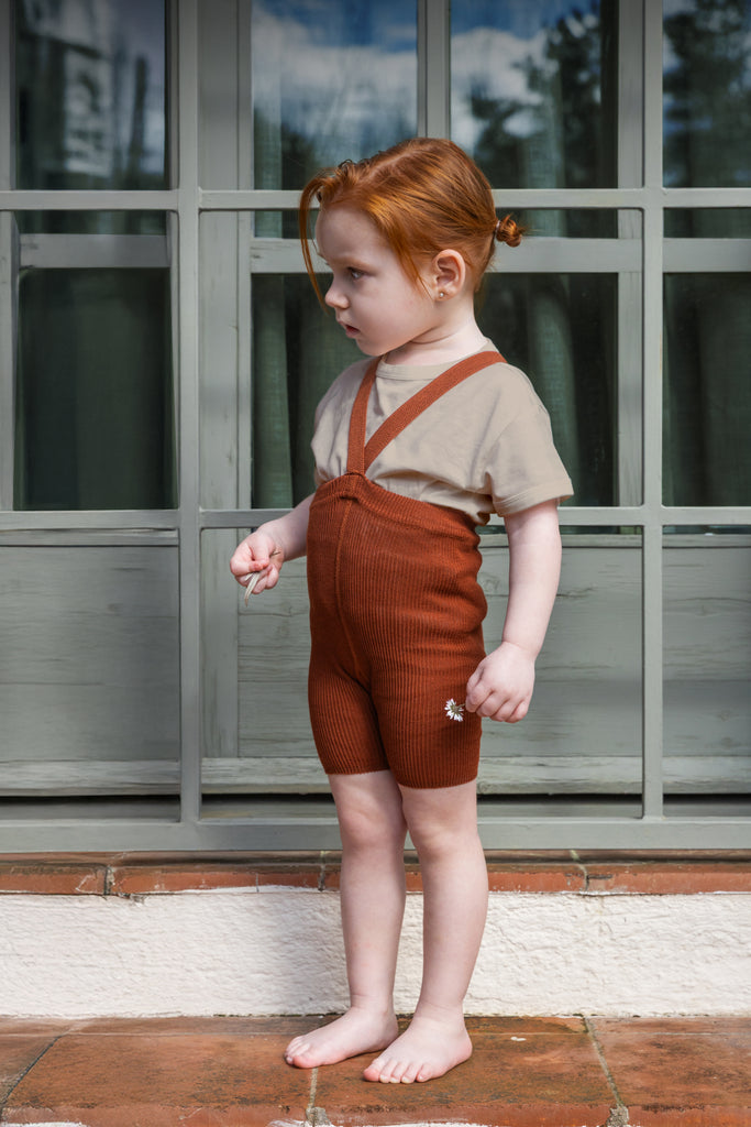 US stockist of Silly Silas' Cotton gender neutral shorty tights in Cinnamon.