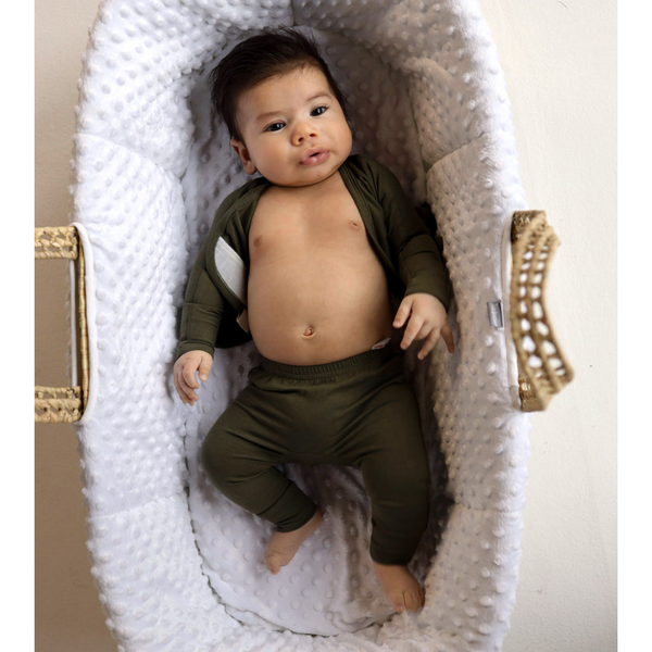 Stockist of Bonsie's two piece set in Oliveyou