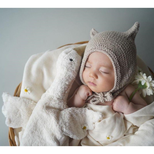 US stockist of Senger Naturwelt's Small White Cuddly Goose.