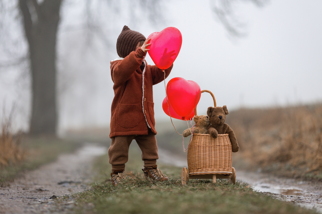 US stockist of Senger Natruwelt's small floppy Brown Bear.
