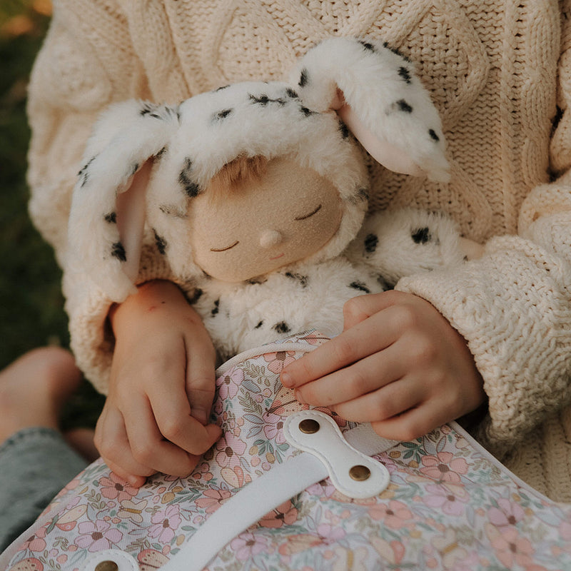 US stockist of Olli Ella's Domino Dog Cozy Dinkum