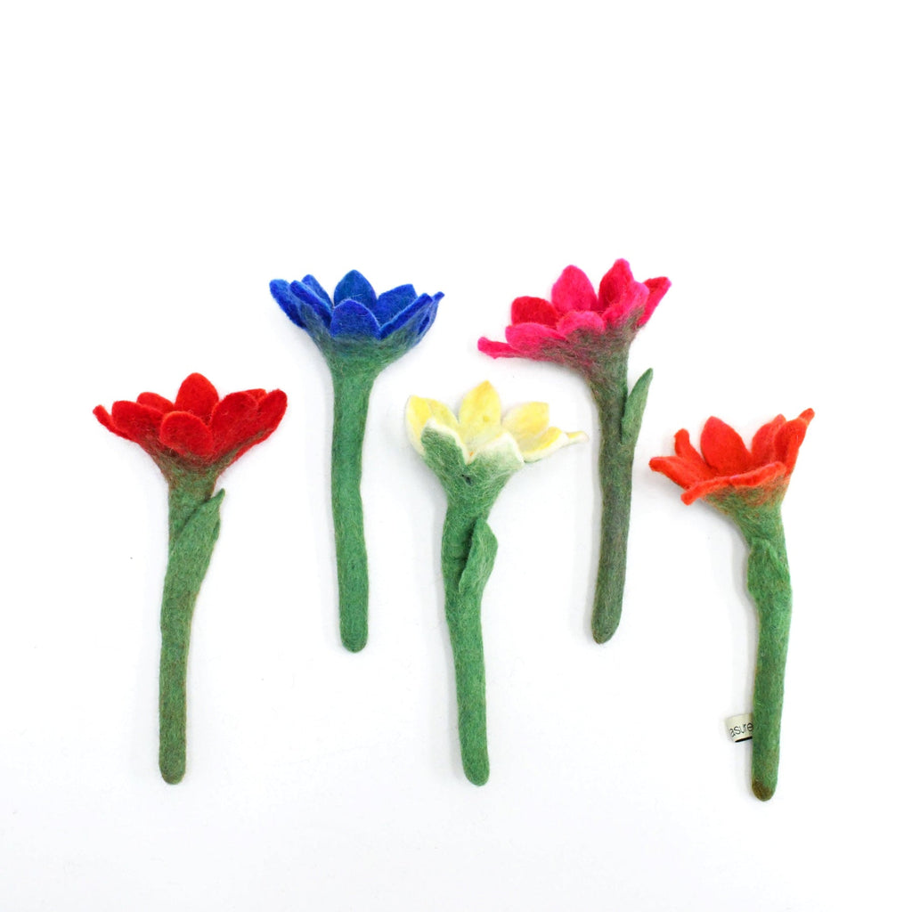 US stockist of Tara Treasures' Set of 5 Felt Flowers.  Set C