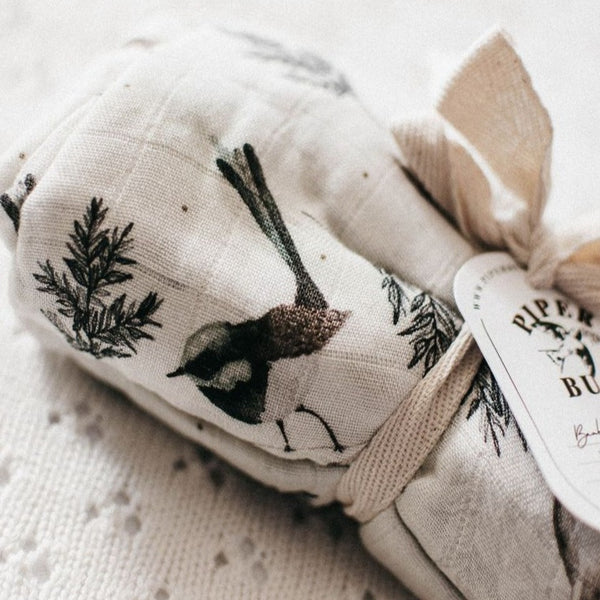 US stockist of Bencer & Hazelnut's (Piper Bug) Lola swaddle.  Made from soft bamboo/cotton.