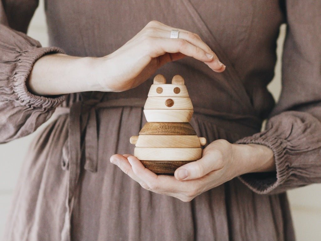 US stockist of Tateplota's handmade, wooden Cat Pyramid stacker.
