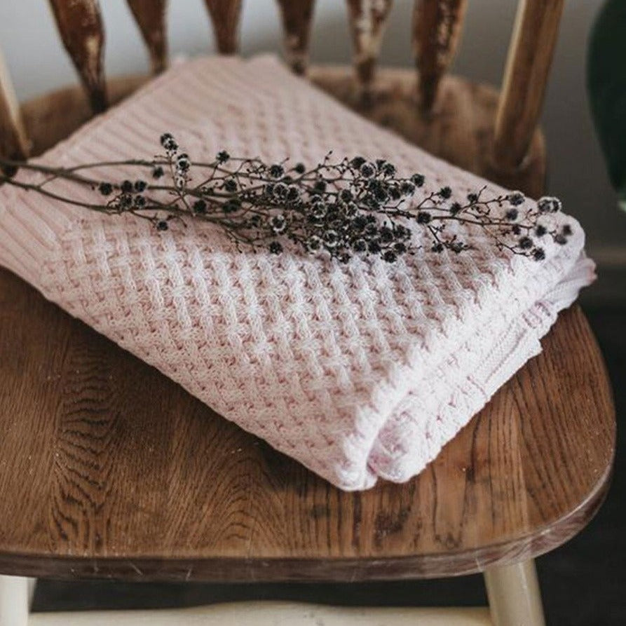 US stockist of Snuggle Hunny Kids blush pink cotton diamond blanket