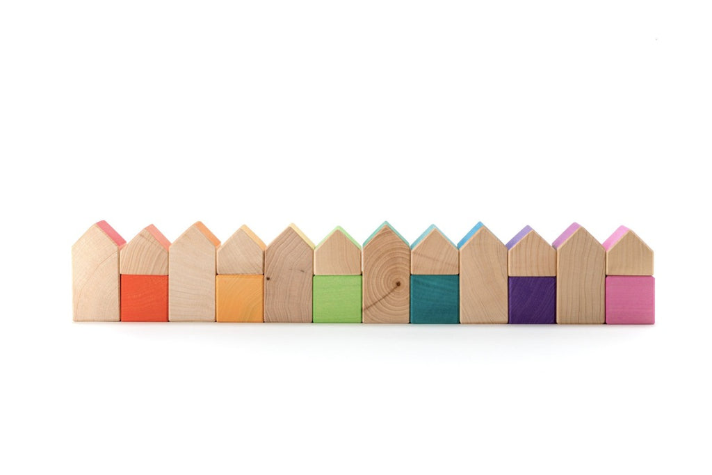 US stockist of Ocamora's Little Houses & Cubes.  Contains 18 colored pieces with its own tray.