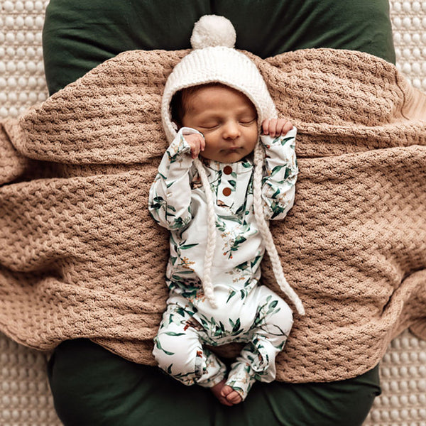 US stockist of Snuggle Hunny Kid's organic cotton jersey, eucalypt zip footed sleeper.