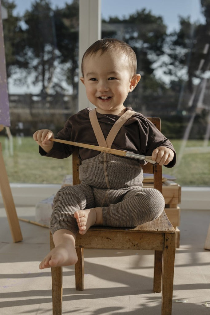 US stockist of Silly Silas' Cotton Footless tights in Charcoaly Brown.