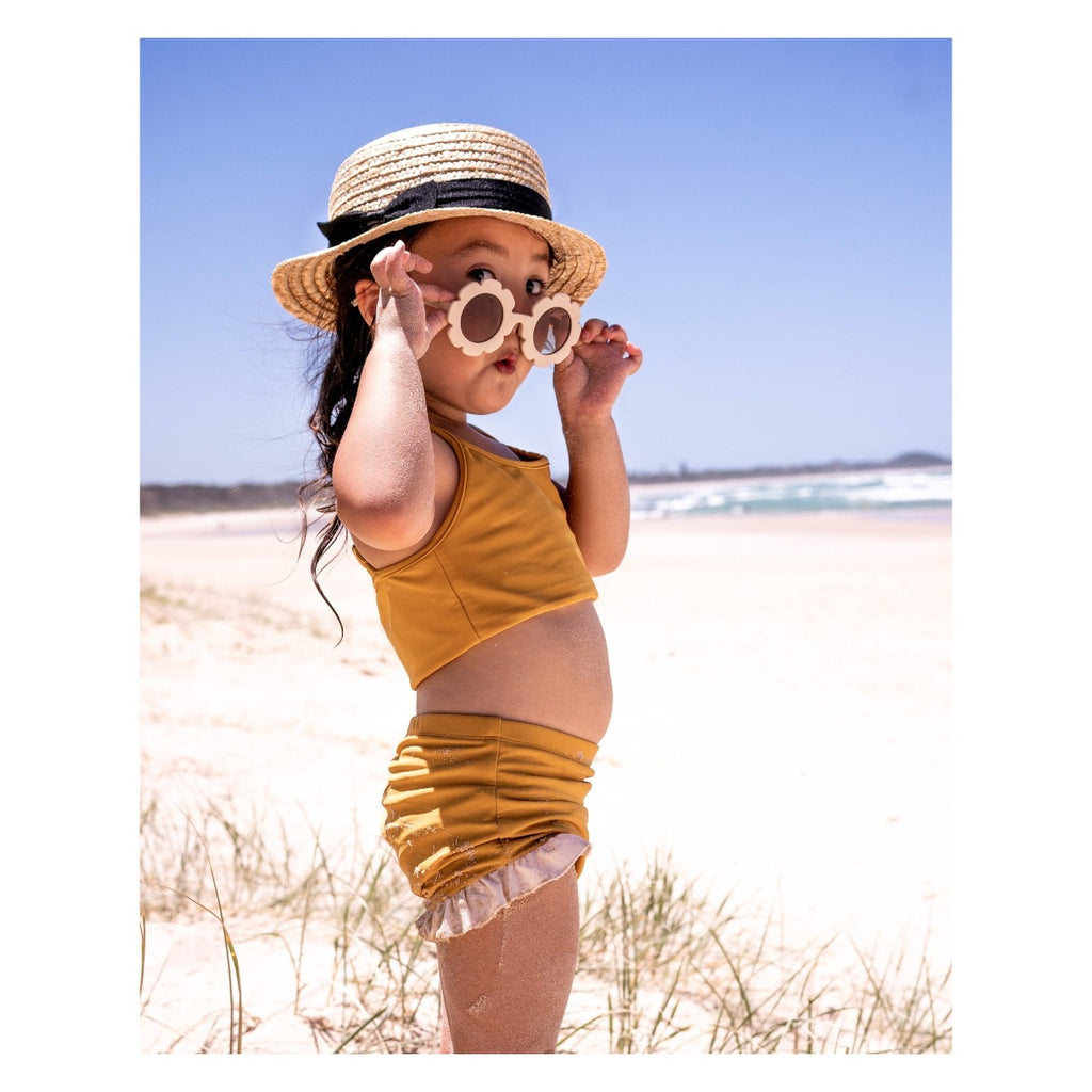 US stockist of Fini the Label's gender neutral, children's straw boater hat.