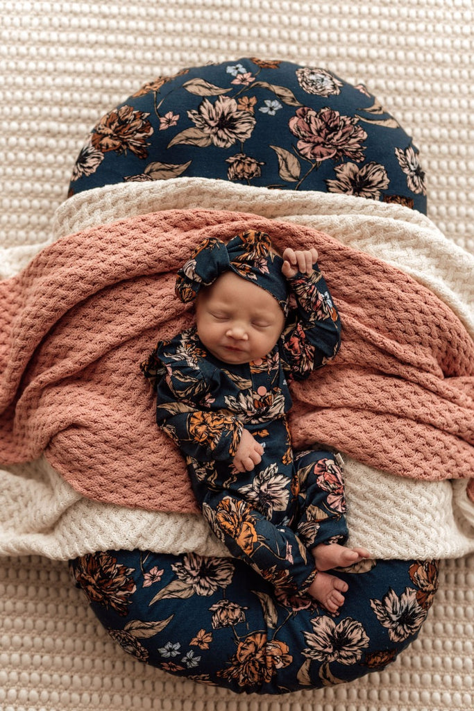 US stockist of Snuggle Hunny Kid's organic jersey Belle ruffle zip growsuit.