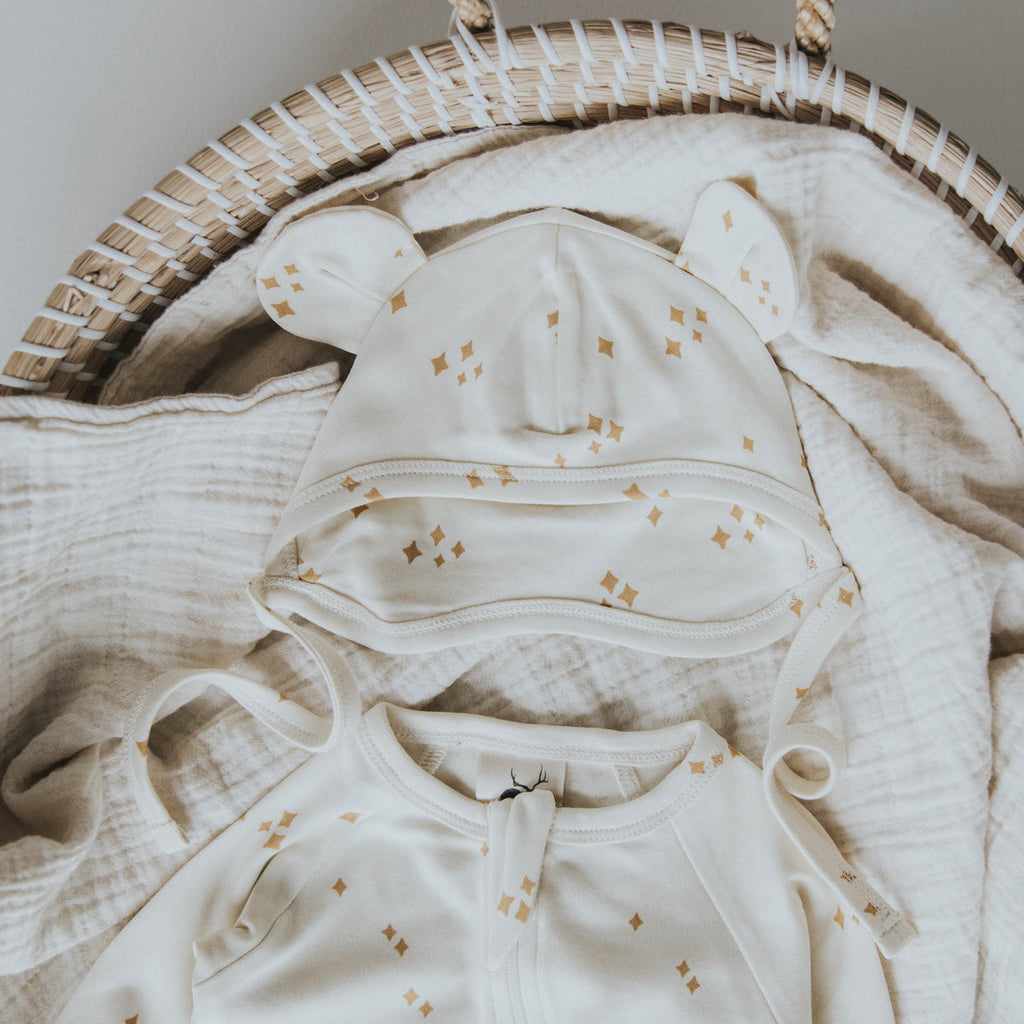 US stockist of Buck & Baa's gender neutral, organic cotton bear hat in Stardust.