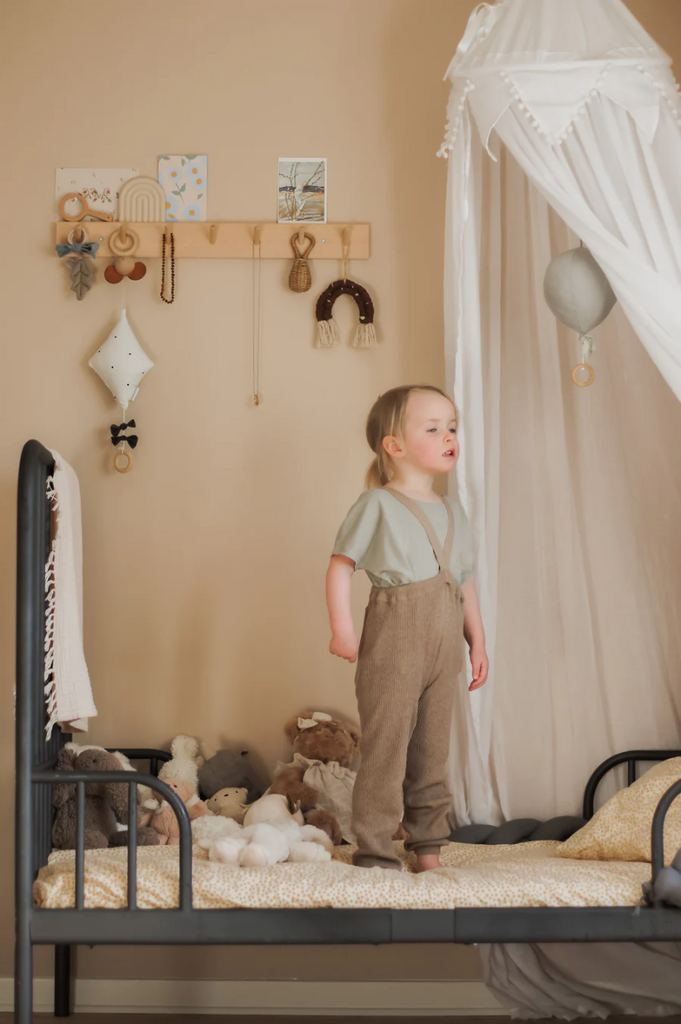 US stockist of Silly Silas' Roomy Footless Cotton Tights in Peanut Blend