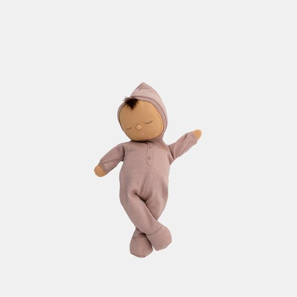 US stockist of Olli Ella's gender neutral, Pip Dozy Dinkum.  Features tuft of brown hair with non removable hooded light purple onesie.