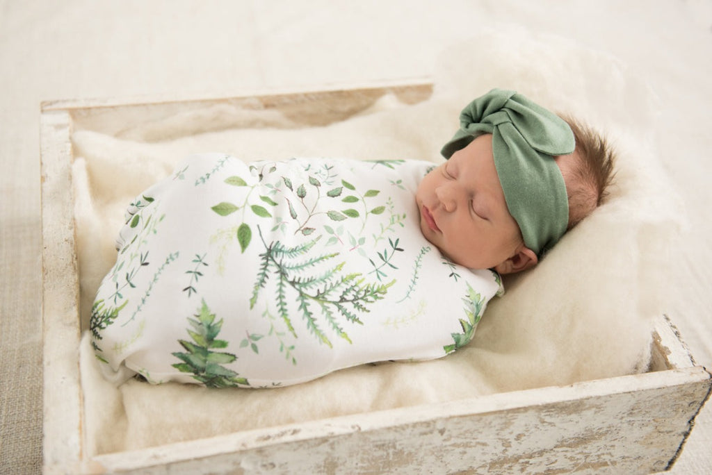US stockist of Snuggle Hunny Kid's Enchanted Jersey Wrap and beanie set.