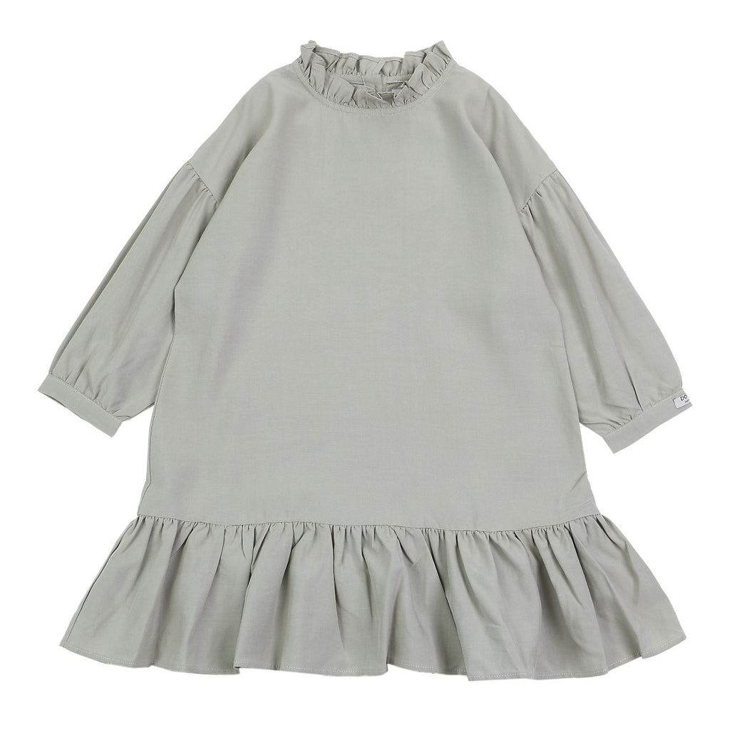 US stockist of Donsje's three quarter sleeve, Kyara Dress in Faded Jade.  Made from a linen blend.