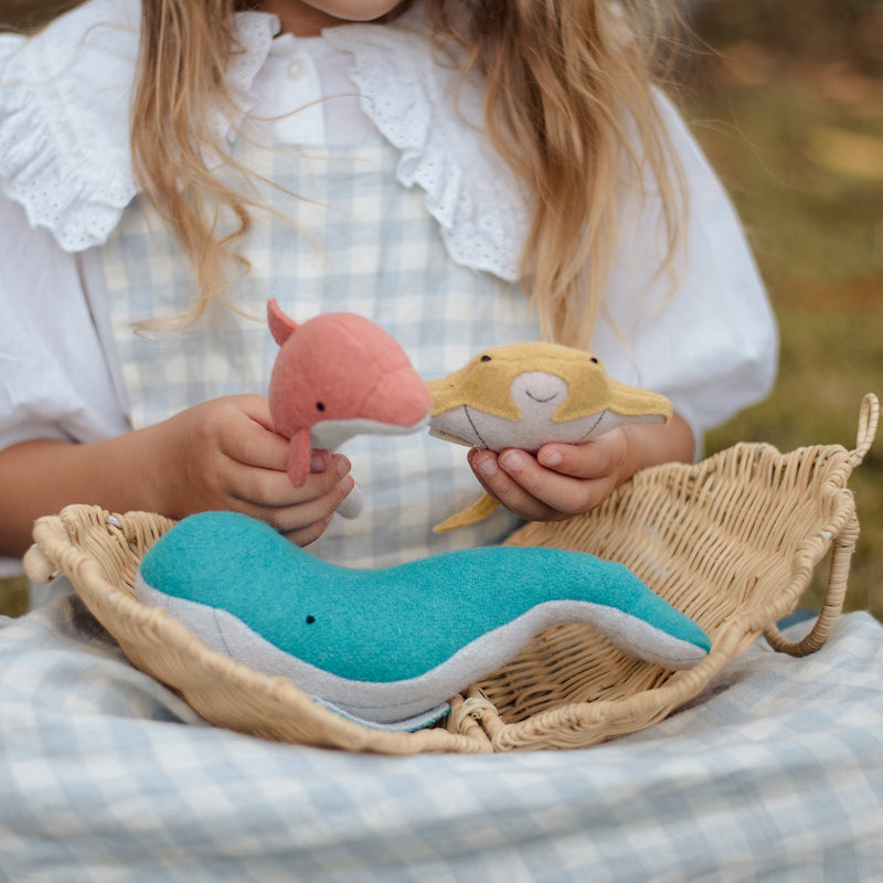 US stockist of Olli Ella's Holdie Ocean Animals.