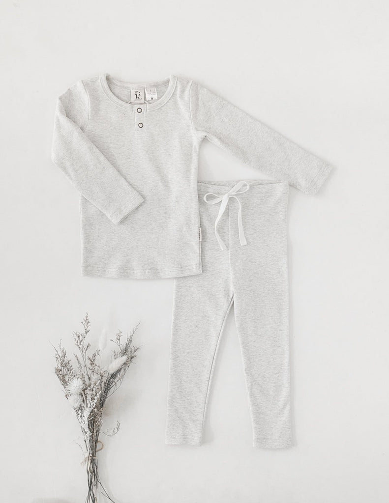 US stockist of Karibou Kids' gender neutral, marle grey loungewear pants.