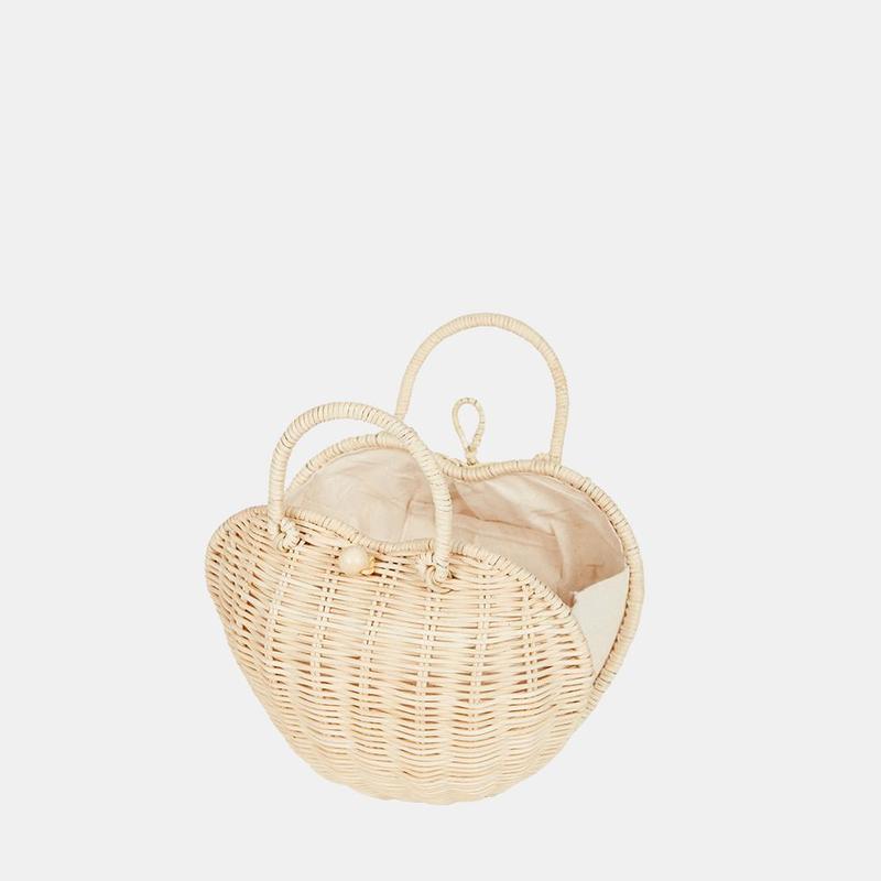 US stockist of Olli Ella's handwoven, Straw rattan Luvya Bag.  