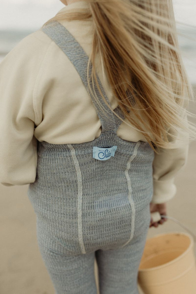 US stockist of Silly Silas' footless cotton tights in Marshmallow Sky.