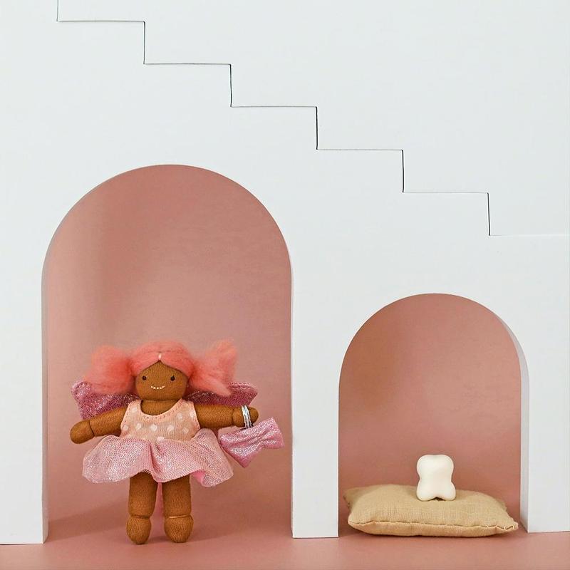 US stockist of Olli Ella's "Tulip" Holdie Folk Tooth Fairy.