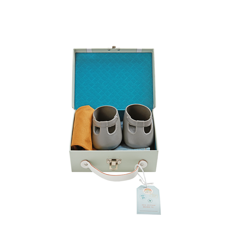 US stockist of Olli Ella's Dinkum Doll Travel Togs in Sage