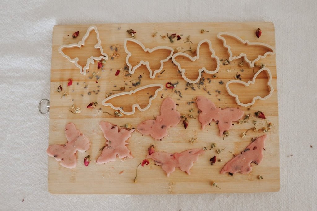 US stockist of Kinfolk Pantry's, non toxic, set of 5 butterfly Eco Cutters.  Made from recycled wood mill sawdust and plant based biodegradable plastic.  Made for cookie or play dough.