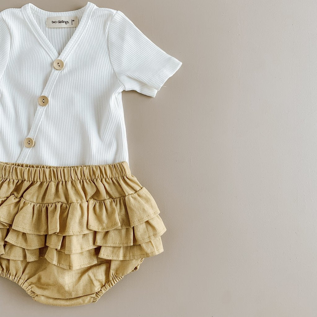 US stockist of Two Darlings golden linen ruffle butt bloomers