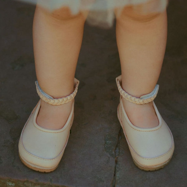 US stockist of Donsje's Hollie Shoes in Cream Leather.