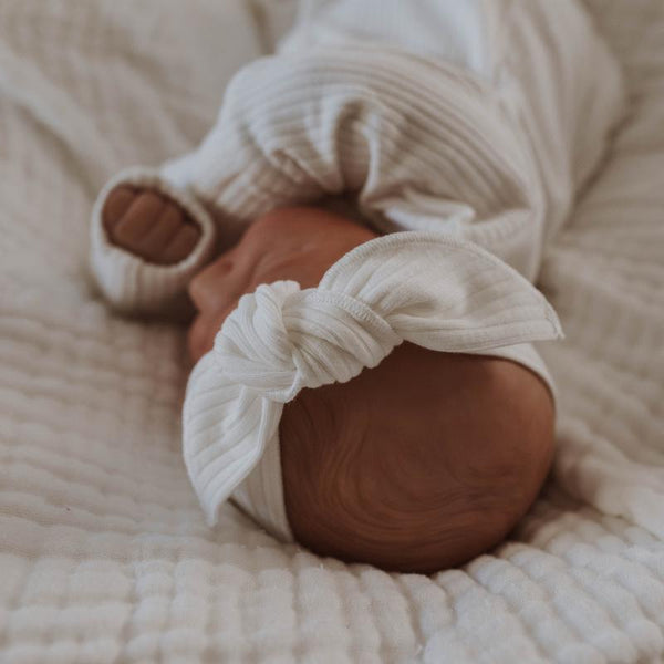 US stockist of Buck & Baa's organic cotton ribbed tie knot bow headband in Milk.