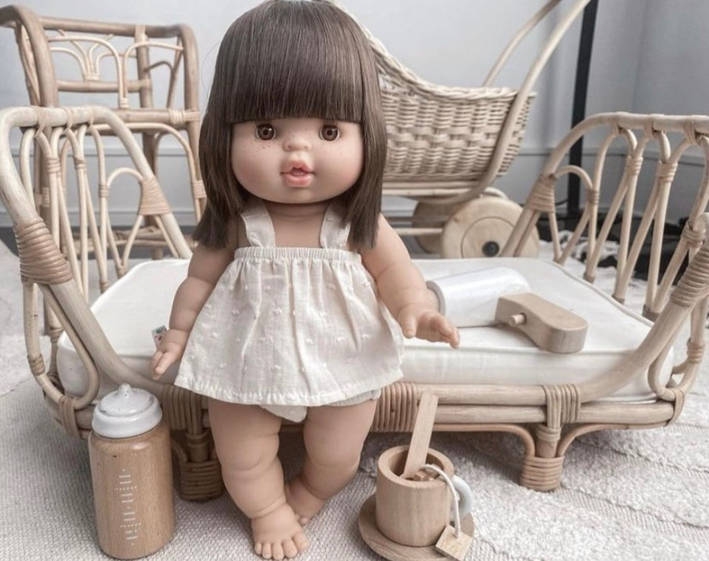US stockist of Minikane's Jeanne Gordis girl doll.