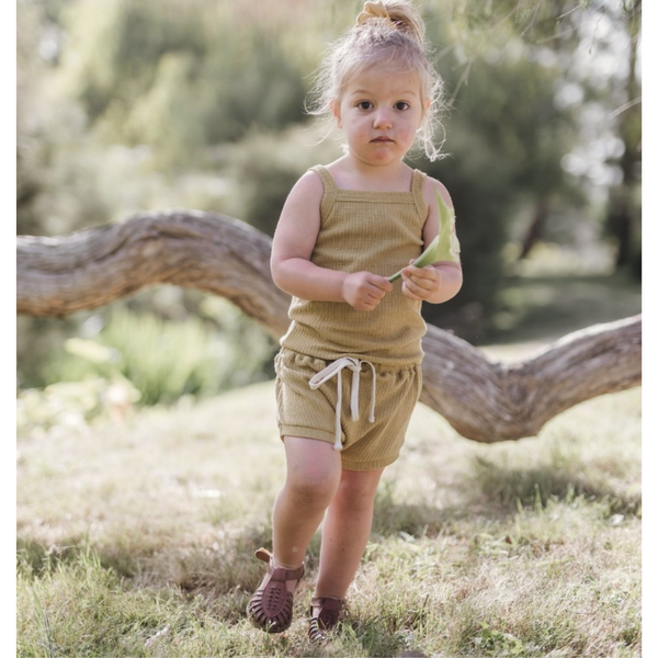 US stockist of Five O' Six's Flossy Waffle Set in Spicy Mustard.  Made from 100% organic cotton.