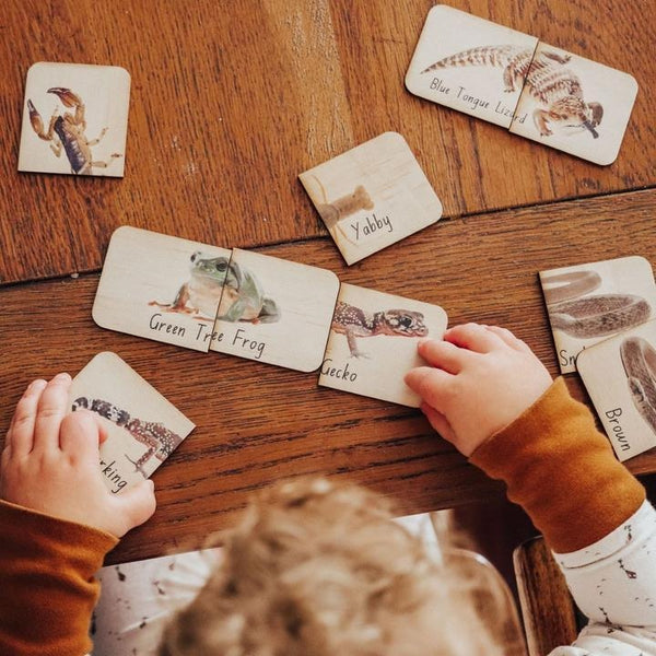 US stockist of Five Little Bears Australian Creepy Crawlies 18 piece matching puzzle.  Two piece puzzles featuring  9 Australian animals.