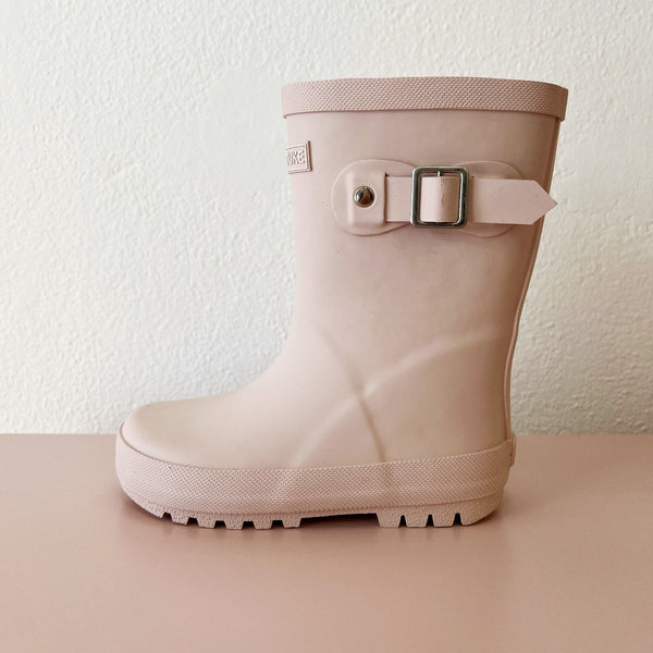 US stockist of Hubble & Duke's natural rubber, Powder Pink rainboots.