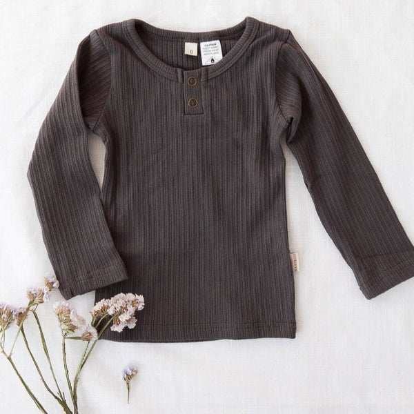 US stockist of Karibou Kids gender neutral, pepper grey Willow ribbed long sleeve top