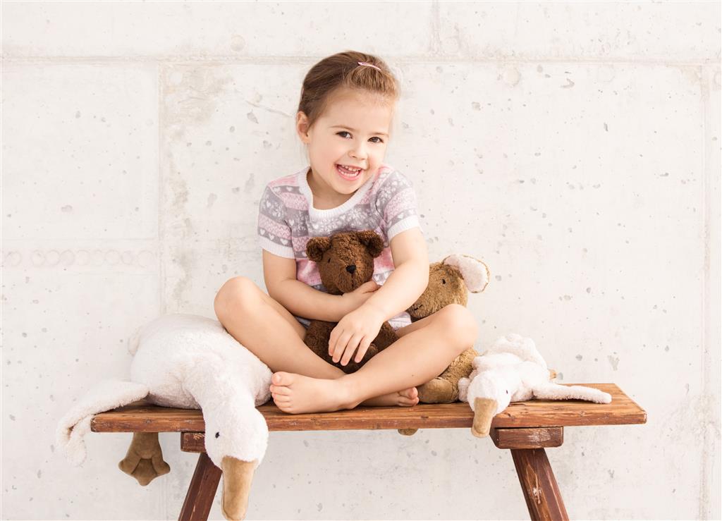 US stockist of Senger Naturwelt's Large White Cuddly Goose.